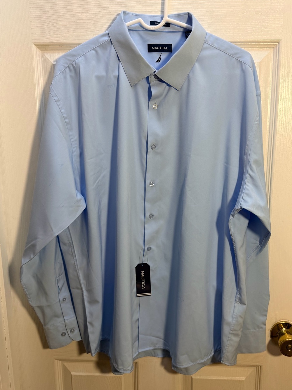 Nautica Men’s Sky Blue Long-Sleeve Dress Shirt